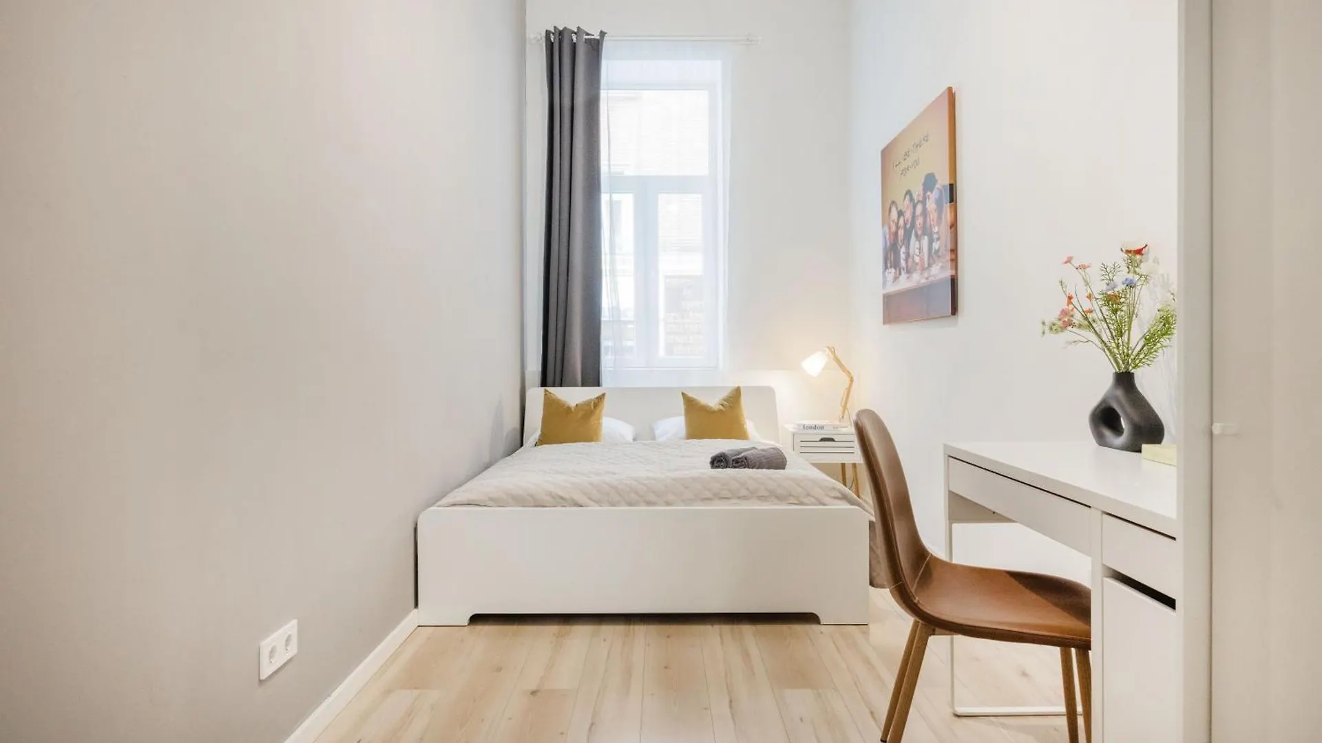 Walk To Opera House - 3Br Live In Budapest Designer Apt Apartment